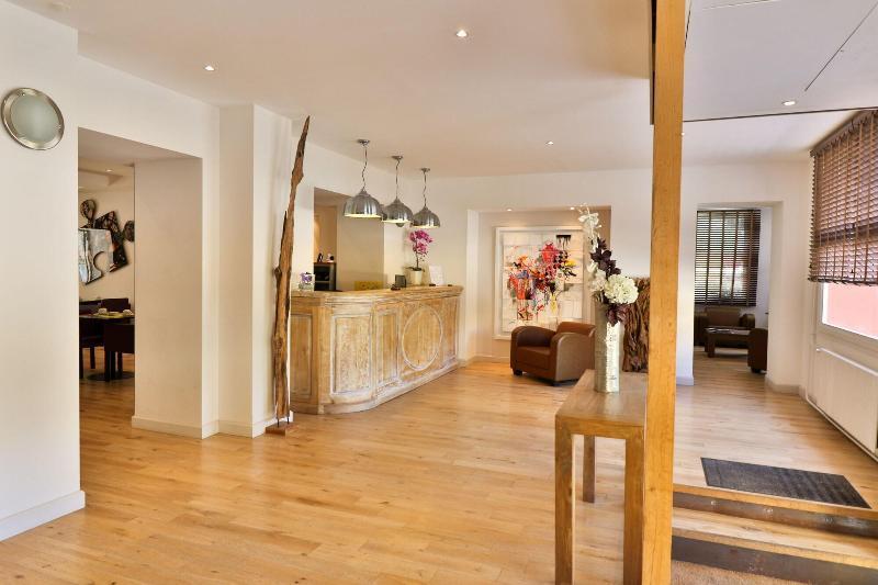 Hotel Provencal 3*